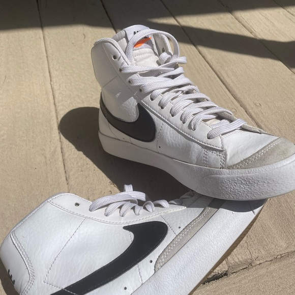 Nike high tops youth 5.5 - Picture 3 of 8